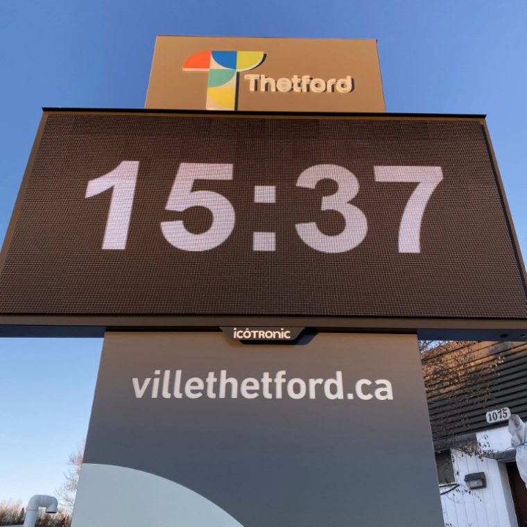 VILLE_THETFORD_MINES_PYLONE1_4_AFF_NUM