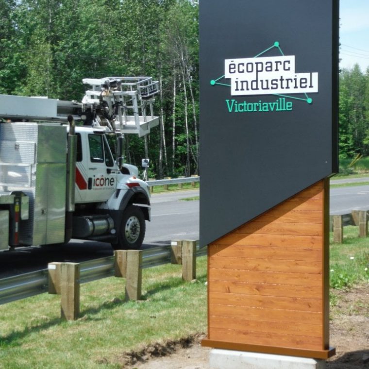 enseigne-pylone-ecoparc-3