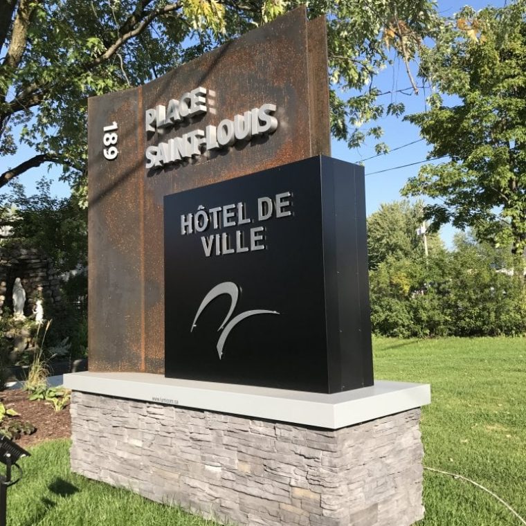 pont-rouge-enseigne-monument-acier-corten-12